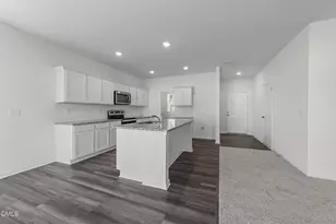 195 Bedstone Wy, Clayton, NC 27520 - Photo 3