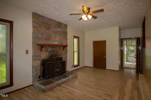 887 71st School Rd, Fayetteville, NC 28314 - Photo 23
