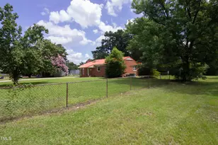 887 71st School Rd, Fayetteville, NC 28314 - Photo 33