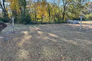 628 Farrar Ave, Henderson, NC 27536 - Photo 3