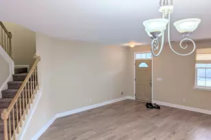 314 Ashburn Ln, Durham, NC 27703 - Photo 5