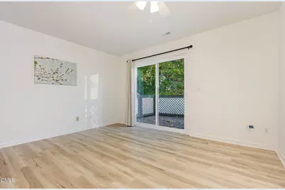 403 Broad Leaf Circle, Raleigh, NC 27613 - Photo 11