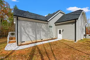 3925 Cedar Knls Dr, Youngsville, NC 27596 - Photo 17