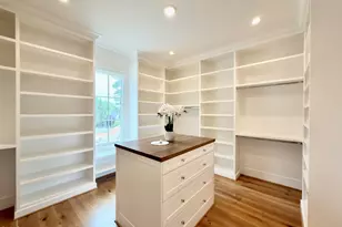 1718 Piccadilly Ln, Raleigh, NC 27608 - Photo 25