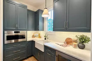 1718 Piccadilly Ln, Raleigh, NC 27608 - Photo 19