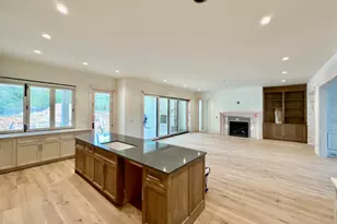 1718 Piccadilly Ln, Raleigh, NC 27608 - Photo 13