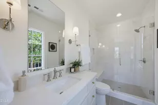 1718 Piccadilly Ln, Raleigh, NC 27608 - Photo 43