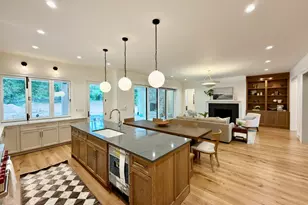 1718 Piccadilly Ln, Raleigh, NC 27608 - Photo 17
