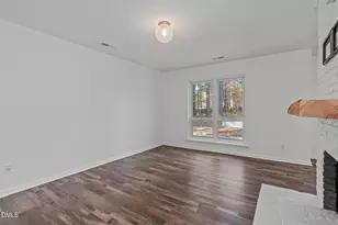 106 Tayport Ct, Cary, NC 27511 - Photo 7