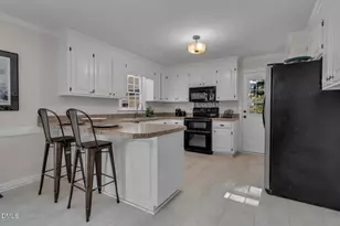 301 Woodfield Dr, Nashville, NC 27856 - Photo 9