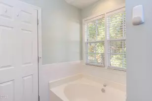 5640 Picnic Rock Ln, Raleigh, NC 27613 - Photo 27