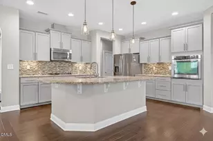 3114 Bluff Oak Dr, Cary, NC 27519 - Photo 17