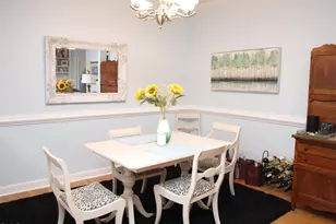 802 Mill Greens Ct, Raleigh, NC 27609 - Photo 3