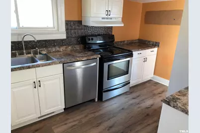 404 N Fourth Street, Mebane, NC 27302 - Photo 7