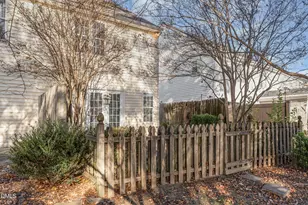 2025 Thornblade Dr, Raleigh, NC 27604 - Photo 35