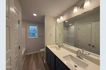 32 W Emily Gardens Drive, Selma, NC 27576 - Photo 9