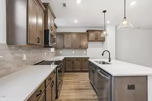 383 Chesapeake Cmns St, Garner, NC 27529 - Photo 7