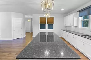 257 Sunset Bluffs Dr, Fuquay Varina, NC 27526 - Photo 9