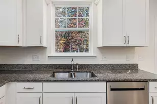 718 Heartpine Dr, Mebane, NC 27302 - Photo 13