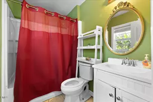 2323 Buckingham Rd, Burlington, NC 27217 - Photo 11