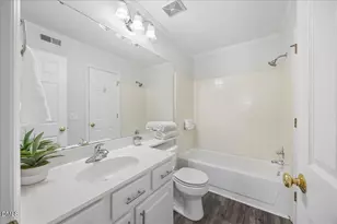 1101 Parkridge, Raleigh, NC 27605 - Photo 17