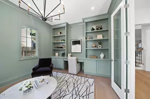 2212 Bedford Ave, Raleigh, NC 27607 - Photo 5