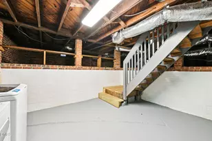 111 E Market St, Graham, NC 27253 - Photo 27