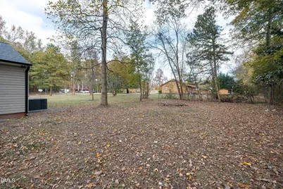 2021 Fort Drive, Clayton, NC 27520 - Photo 39