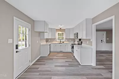 2021 Fort Drive, Clayton, NC 27520 - Photo 15