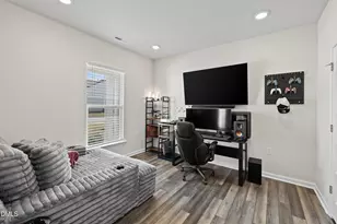 2501 Friars Head Ct, Fuquay Varina, NC 27526 - Photo 11