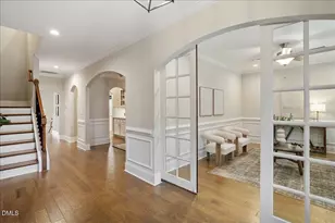 1917 Edgelake Pl, Cary, NC 27519 - Photo 5