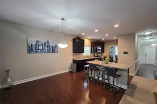 1613 Waddell Ct, Durham, NC 27703 - Photo 9