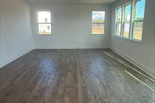 199 Scarlet Sage Dr, Fuquay Varina, NC 27526 - Photo 5