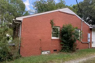 438 Dudley St, Burlington, NC 27217 - Photo 31