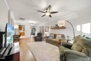 105 Brookesby Ct, Cary, NC 27519 - Photo 7