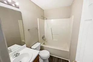 4425 Woodlawn Dr, Raleigh, NC 27616 - Photo 13