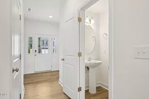 804 Kensley Grv Ln, Fuquay-Varina, NC 27526 - Photo 3