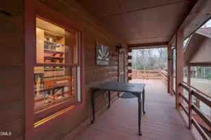 400 Airplane Ln, Turkey, NC 28393 - Photo 9