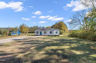 709 S Wakefield St, Zebulon, NC 27597 - Photo 33