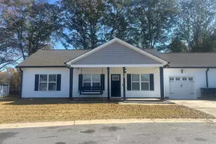 35 Kevior Ave, Four Oaks, NC 27524 - Photo 1