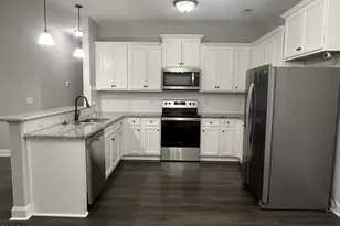 35 Kevior Ave, Four Oaks, NC 27524 - Photo 11