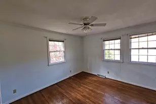 239 Hamilton Rd, Chapel Hill, NC 27517 - Photo 15