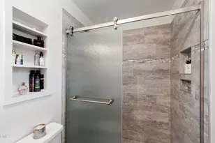 304 Latimer Rd, Raleigh, NC 27609 - Photo 17