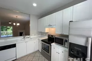 1007 Willowedge Ct, Knightdale, NC 27545 - Photo 5