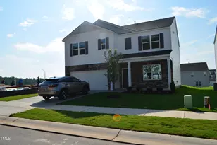 136 Pisgah St, Sanford, NC 27330 - Photo 3