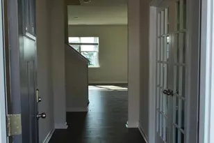 136 Pisgah St, Sanford, NC 27330 - Photo 5