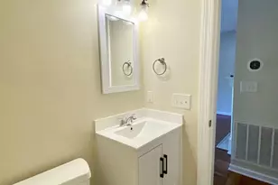 1201 Berkeley St, Durham, NC 27705 - Photo 19