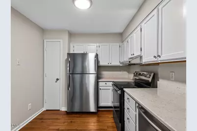 911 Washington Street #203, Raleigh, NC 27605 - Photo 13