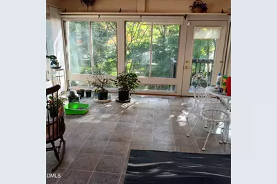 409 Cottonwood Circle, Raleigh, NC 27609 - Photo 7