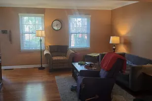 409 Cottonwood Cir, Raleigh, NC 27609 - Photo 15